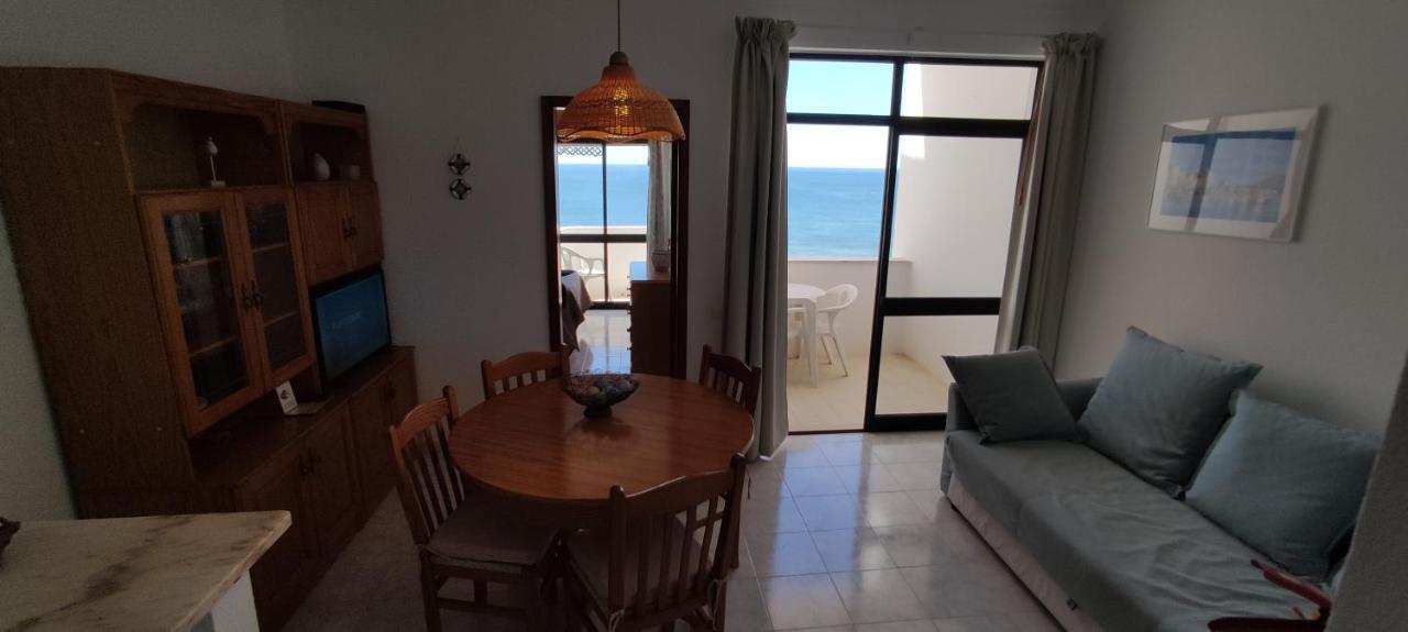 9 Torre Sol - Casas & Papeis Daire Armação de Pêra Dış mekan fotoğraf